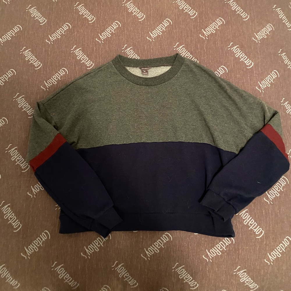 Gray, white and maroon sweater